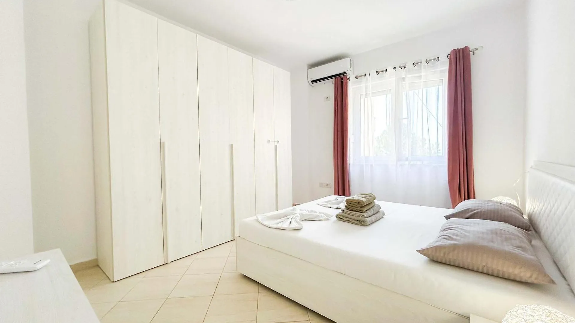 Ultimate Luxury Deluxe Suite 734 Durrës Apartament